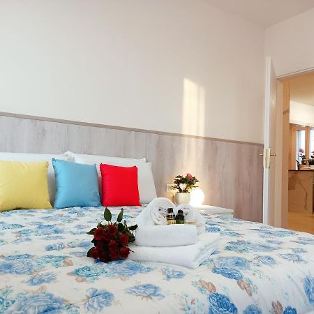 Arcobaleno Room Venezia Mestre Extérieur photo